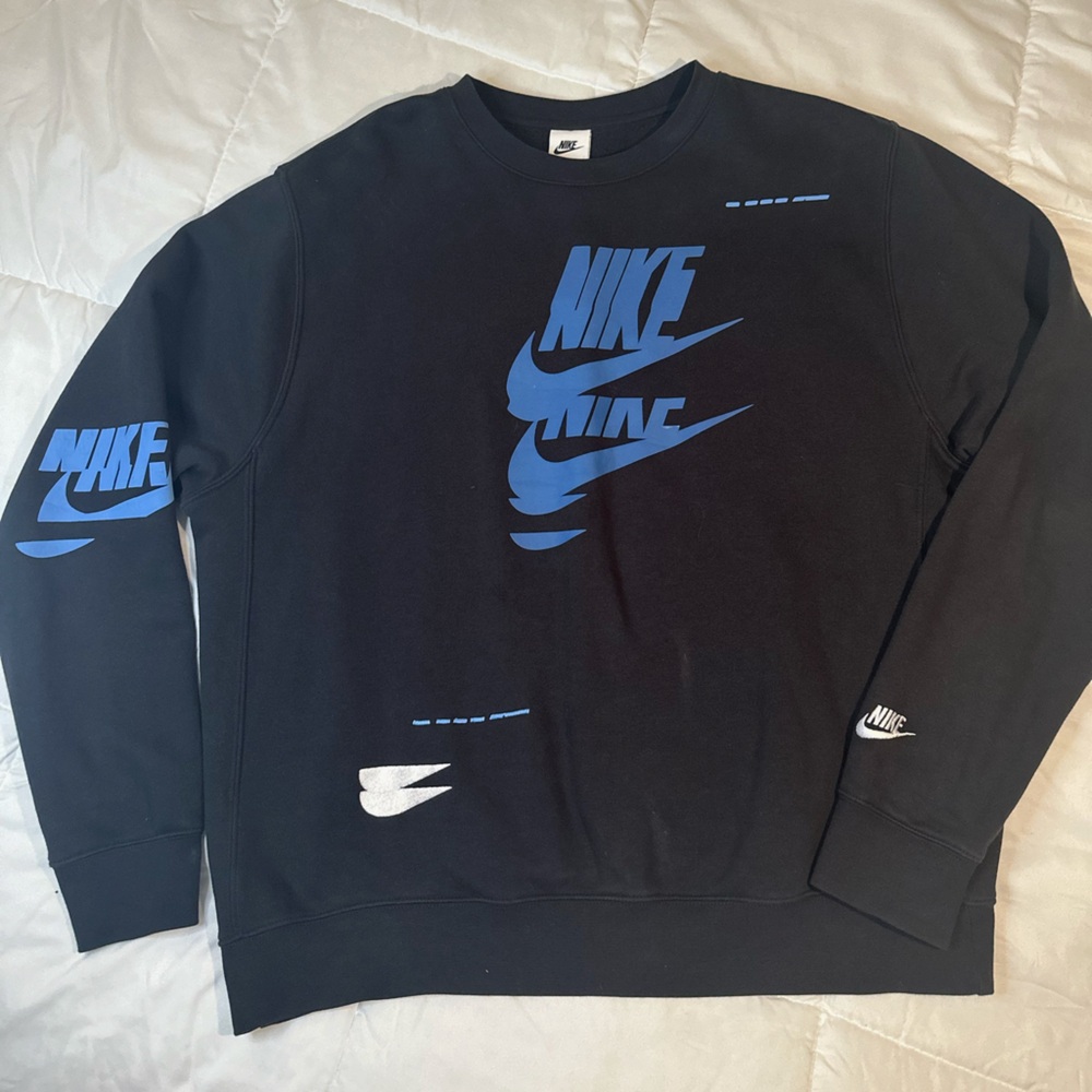 Nike Sweater for Men Size L
